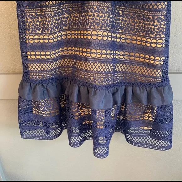 Self portrait dress size 6. Small - Picture 8 of 8